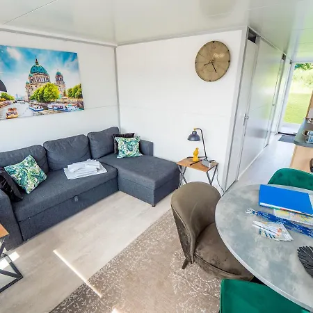 Yachtsuite - Schwimmende Ferienwohnung Am Reecksee, Festliegend Am Steg Appartamento